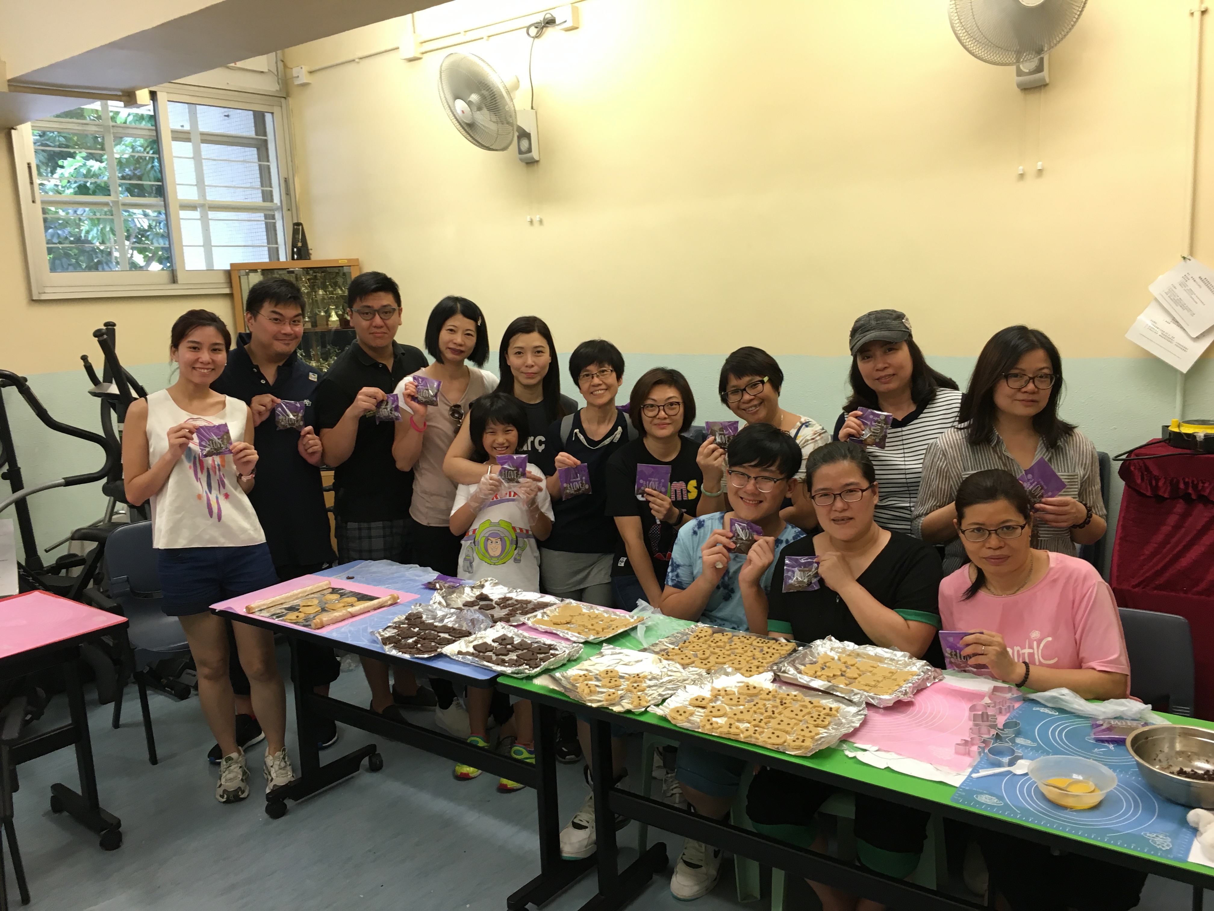 2016-09-17 Share Love with Handmade Cookies